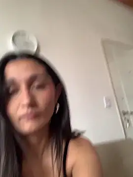Snapshot of luci_brecman chatting on 06-07-26, 07:19 luci brecman online show from 06-07-26, 07:19