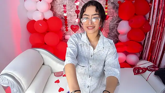 sophie-carter online show from 02-13-26, 07:36