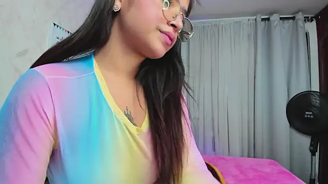 sophie-carter online show from 09-27-25, 08:04