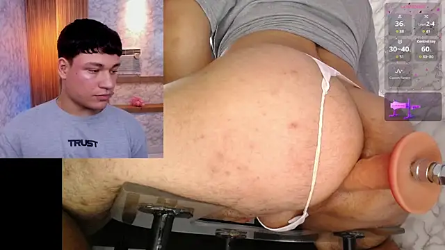 AndrewPeach  online show from 11-25-25, 08:31