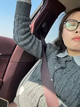 aa520uv online show from 03-11-26, 05:56