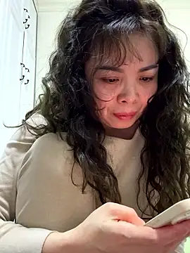 Snapshot of aa520uv chatting on 01-17-26, 03:15 aa520uv online show from 01-17-26, 03:15