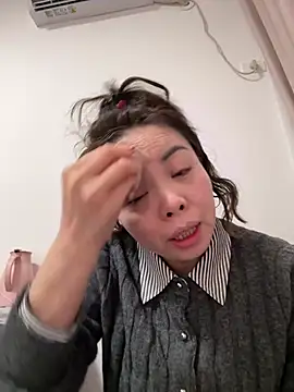 Snapshot of aa520uv chatting on 02-02-26, 11:48 aa520uv online show from 02-02-26, 11:48