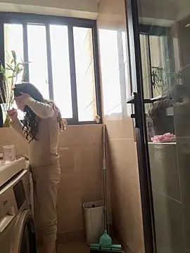 aa520uv online show from 04-09-26, 02:46