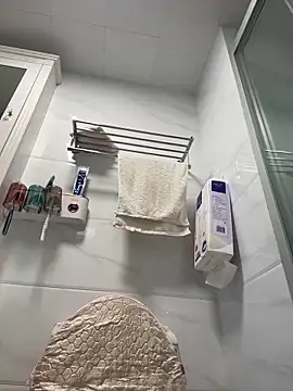 aa520uv online show from 03-16-26, 03:14