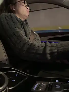 Snapshot of aa520uv chatting on 02-11-26, 07:19 aa520uv online show from 02-11-26, 07:19