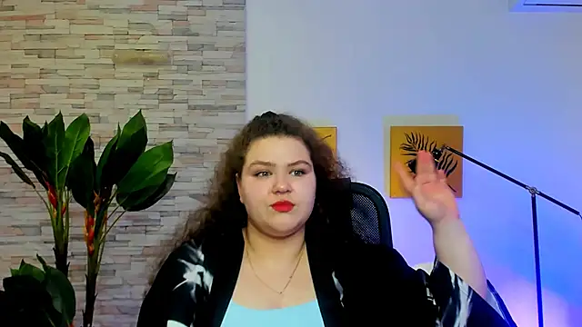 Snapshot of FlorenceAnderson chatting on 03-14-25, 01:57 FlorenceAnderson online show from 03-14-25, 01:57