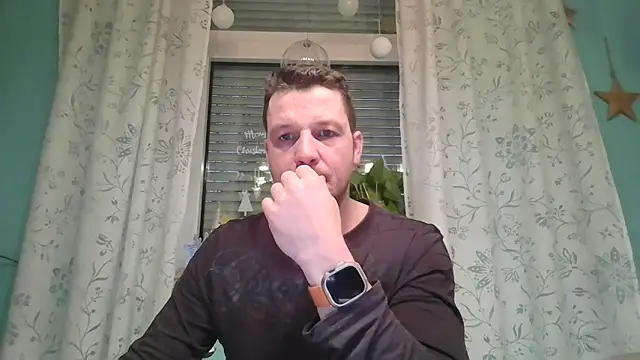 Snapshot of wassermann8484 chatting on 12-22-25, 06:57 wassermann8484 online show from 12-22-25, 06:57