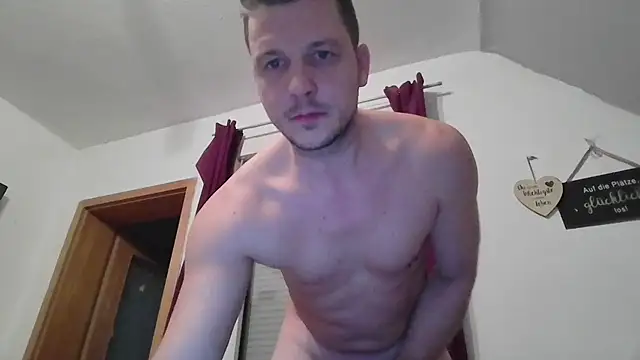 Snapshot of wassermann8484 chatting on 12-15-25, 06:52 wassermann8484 online show from 12-15-25, 06:52