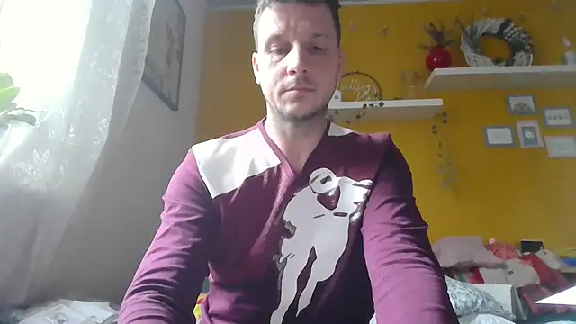 Snapshot of wassermann8484 chatting on 11-15-25, 09:13 wassermann8484 online show from 11-15-25, 09:13