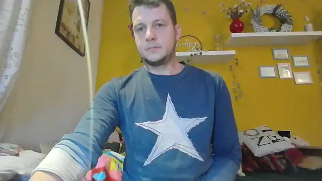 Snapshot of wassermann8484 chatting on 12-01-25, 07:31 wassermann8484 online show from 12-01-25, 07:31