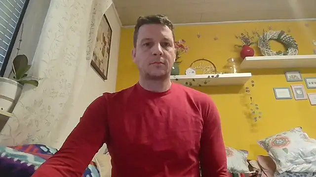 Snapshot of wassermann8484 chatting on 11-22-25, 07:18 wassermann8484 online show from 11-22-25, 07:18