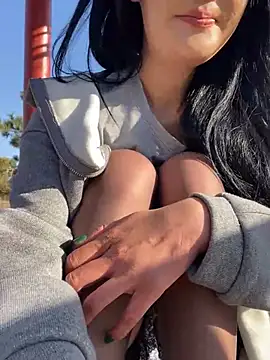 linger-23 online show from 03-18-25, 08:17