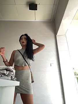 linger-23 online show from 09-26-25, 06:31