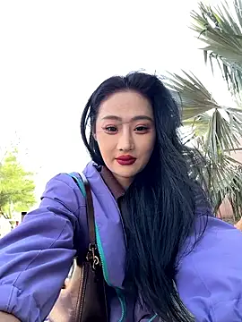 linger-23 online show from 01-10-26, 06:31