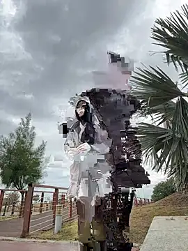 linger-23 online show from 01-12-26, 06:42