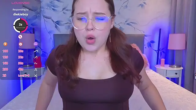 Cute kitty- online show from 09-14-25, 09:48