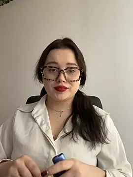 Cute kitty- online show from 01-08-26, 11:55