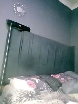 HerPleasure2025 online show from 10-07-25, 04:57