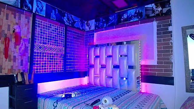 kriss sweetboobs10 online show from 03-24-26, 12:38