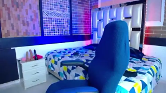 kriss sweetboobs10 online show from 02-01-26, 12:03