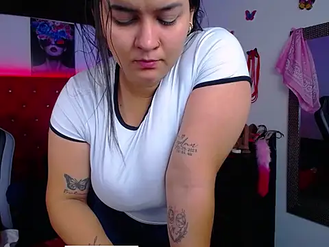 kriss sweetboobs10 online show from 12-03-25, 12:04