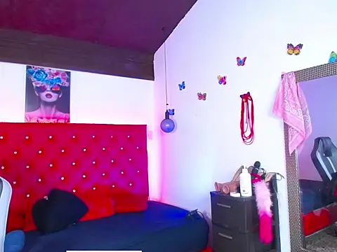 kriss sweetboobs10 online show from 12-04-25, 12:04