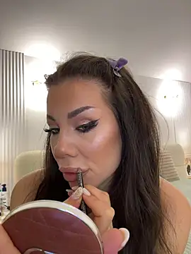 Snapshot of CelineReys chatting on 02-27-26, 07:14 CelineReys online show from 02-27-26, 07:14