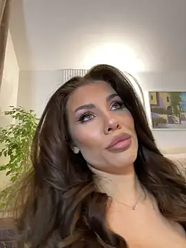 CelineReys online show from 03-15-26, 06:48