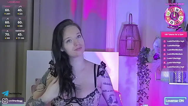 Snapshot of LexiiDarling chatting on 06-11-26, 04:15 LexiiDarling online show from 06-11-26, 04:15