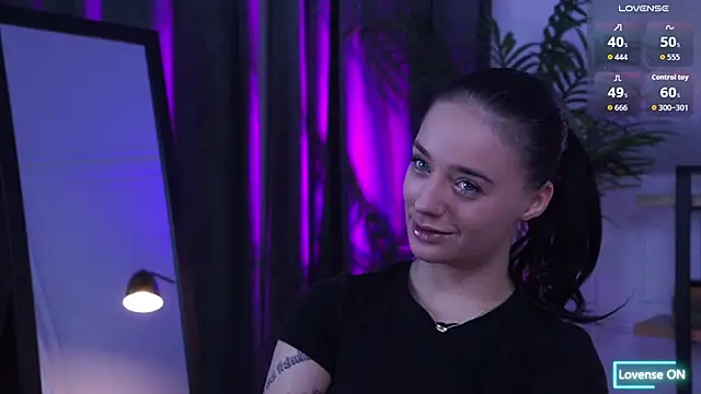 LexiiDarling online show from 10-24-25, 07:35