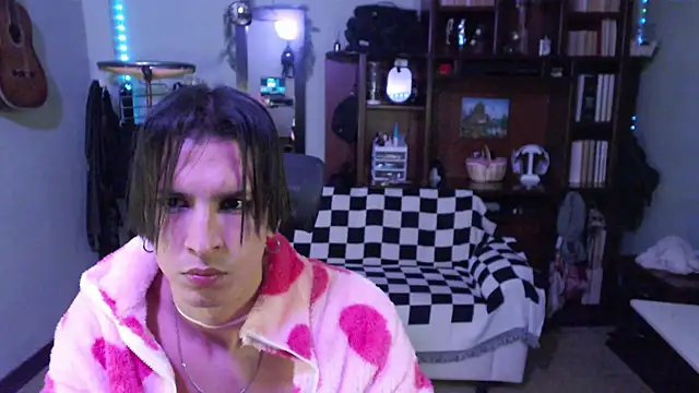  Yone online show from 06-13-26, 07:17