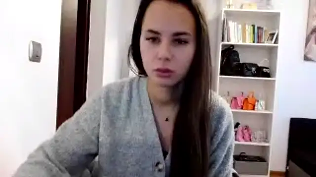 Snapshot of MayaJoy24 chatting on 10-07-25, 06:47 MayaJoy24 online show from 10-07-25, 06:47