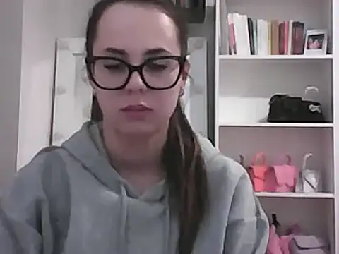 Snapshot of MayaJoy24 chatting on 03-20-25, 10:18 MayaJoy24 online show from 03-20-25, 10:18