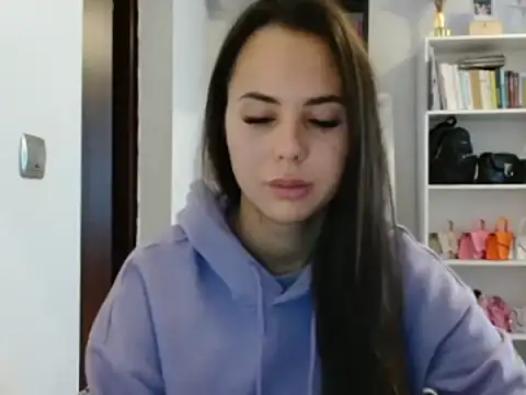 Snapshot of MayaJoy24 chatting on 10-19-25, 07:22 MayaJoy24 online show from 10-19-25, 07:22