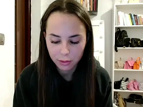 Snapshot of MayaJoy24 chatting on 09-18-25, 07:39 MayaJoy24 online show from 09-18-25, 07:39