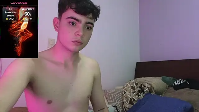 lukeboyce33 online show from 05-18-26, 11:09
