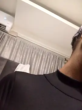 Hotytoty26 online show from 11-04-25, 05:17