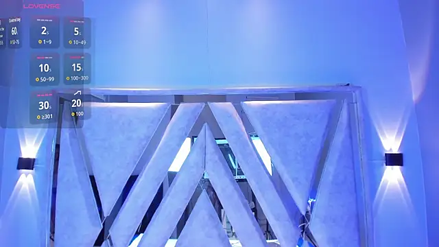 Alice 26  online show from 04-14-26, 07:30