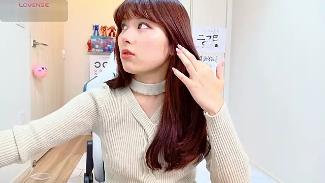 miharu01 online show from 10-19-25, 04:21