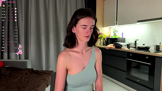 TwinTemptations online show from 09-21-25, 06:13