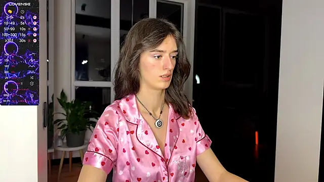 Snapshot of TwinTemptations chatting on 02-09-26, 06:28 TwinTemptations online show from 02-09-26, 06:28