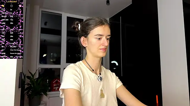 Snapshot of TwinTemptations chatting on 02-17-26, 06:16 TwinTemptations online show from 02-17-26, 06:16