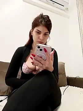 MeCherryy online show from 11-23-25, 02:38