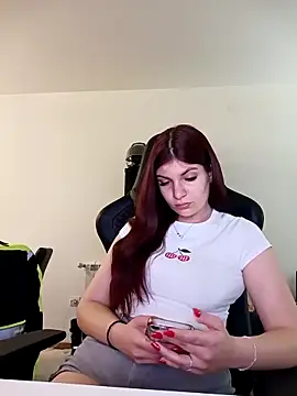 MeCherryy online show from 04-27-26, 12:36