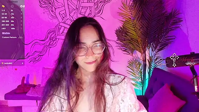 Emmi Roberts online show from 04-02-26, 04:41