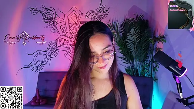 Emmi Roberts online show from 05-28-26, 12:07