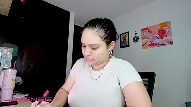 Snapshot of ashliecooperrr chatting on 09-27-25, 01:45 ashliecooperrr online show from 09-27-25, 01:45