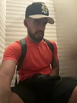 Leon  Hart  online show from 07-10-26, 07:58