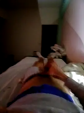 Snapshot of kredazzbigdick chatting on 10-14-25, 03:18 kredazzbigdick online show from 10-14-25, 03:18